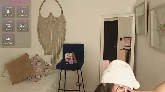 ChaosDoll   online show from December 14, 2025, 1:49 pm