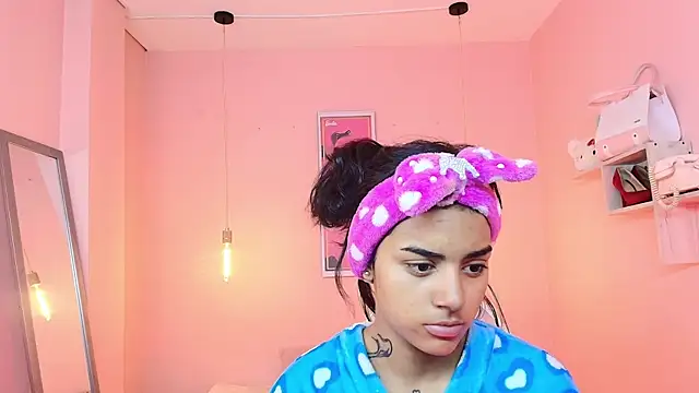 Milu carbajal x online show from January 17, 2026, 1:04 pm