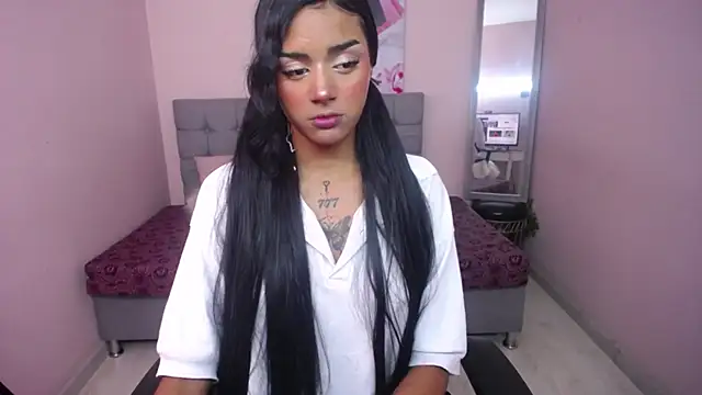 Snapshot of Milu_carbajal_x chatting on November 24, 2025, 8:42 pm Milu carbajal x online show from November 24, 2025, 8:42 pm