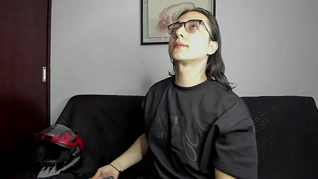 Snapshot of Amoneth_Xx chatting on November 24, 2025, 7:25 pm Amoneth Xx online show from November 24, 2025, 7:25 pm