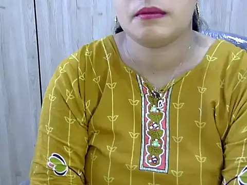 Snapshot of Muskan_Jha chatting on March 25, 2026, 3:39 am Muskan Jha online show from March 25, 2026, 3:39 am