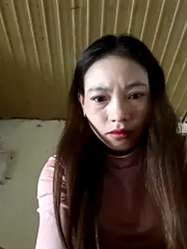 Snapshot of _Su-Su_ chatting on November 20, 2025, 2:23 am Su-Su online show from November 20, 2025, 2:23 am