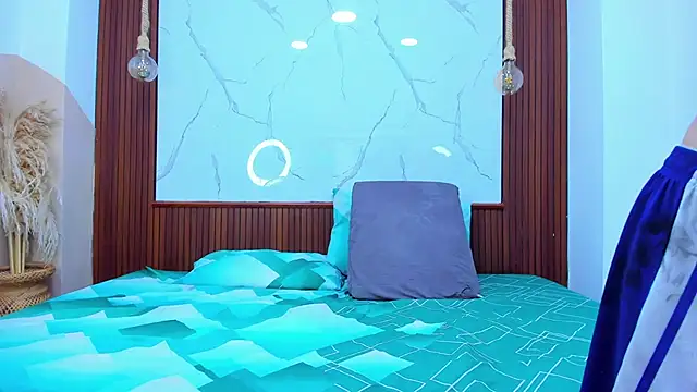 Loversinfire2 online show from March 16, 2026, 5:44 am