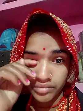 Pxrani online show from November 19, 2025, 7:14 pm