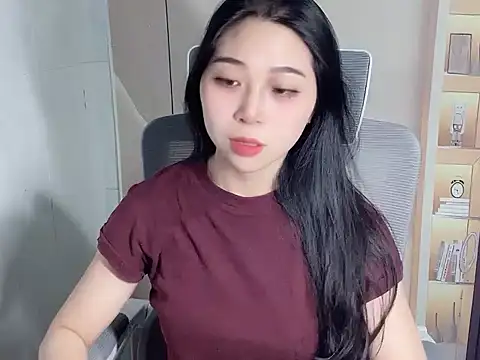 Lousii online show from December 1, 2025, 1:17 am