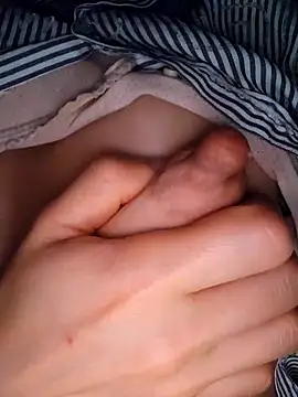 Lousii online show from February 1, 2026, 9:13 pm