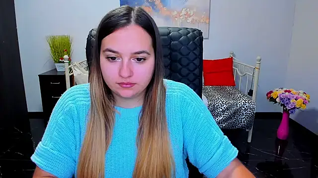 Snapshot of Maria_Bond chatting on November 27, 2025, 6:36 am Maria Bond online show from November 27, 2025, 6:36 am