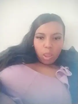 Snapshot of cattia_11 chatting on November 25, 2025, 9:15 pm cattia 11 online show from November 25, 2025, 9:15 pm