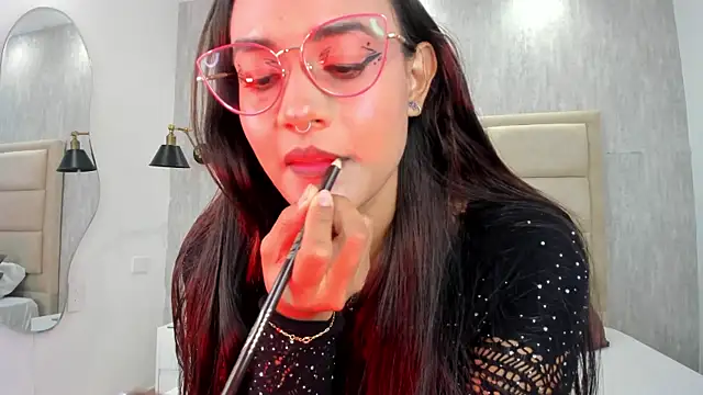 Snapshot of Lilith_Russoo chatting on July 22, 2026, 1:46 pm Lilith Russoo online show from July 22, 2026, 1:46 pm