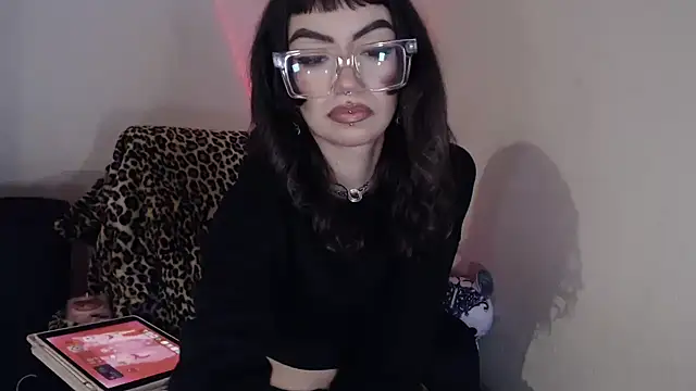 Snapshot of sugarthekitten chatting on November 26, 2025, 5:18 am sugarthekitten online show from November 26, 2025, 5:18 am