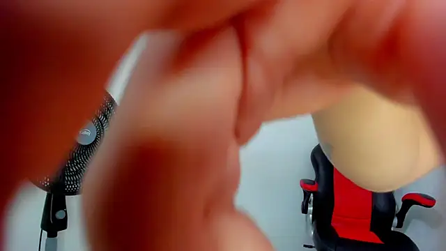 Snapshot of camilla_weit chatting on November 25, 2025, 7:47 pm camilla weit online show from November 25, 2025, 7:47 pm