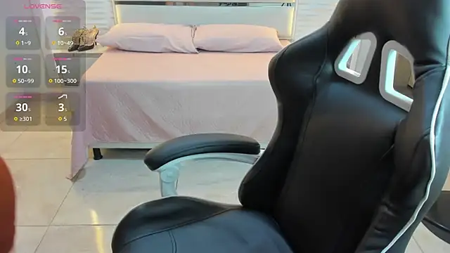 Snapshot of Tahira_bakir chatting on February 14, 2026, 10:48 am Tahira bakir online show from February 14, 2026, 10:48 am