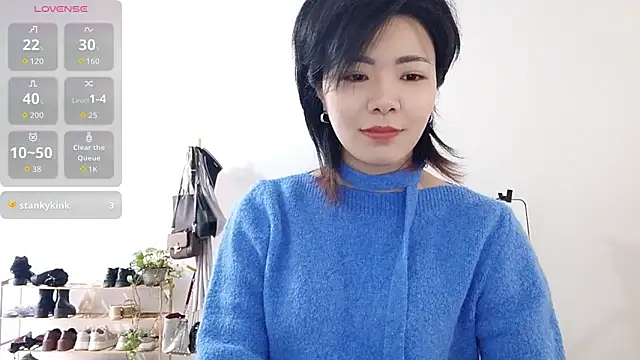 adele8731 online show from November 28, 2025, 2:56 am