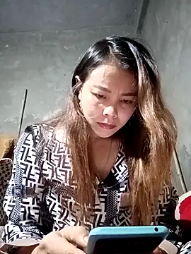 Snapshot of mon1-day chatting on November 26, 2025, 1:44 pm mon1-day online show from November 26, 2025, 1:44 pm