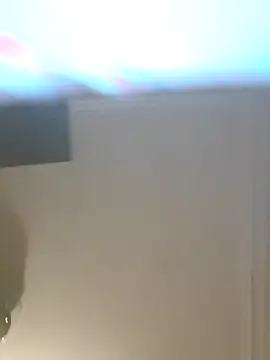 Virginass2000 online show from November 18, 2025, 10:34 pm