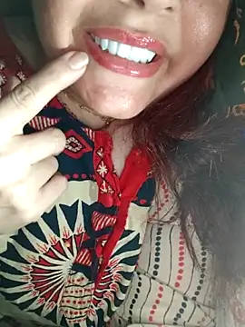 Virginass2000 online show from November 21, 2025, 12:53 am