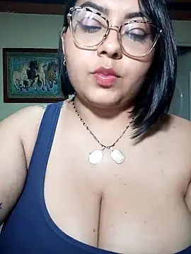 Snapshot of Anna_Lucia88 chatting on November 27, 2025, 12:00 am Anna Lucia88 online show from November 27, 2025, 12:00 am