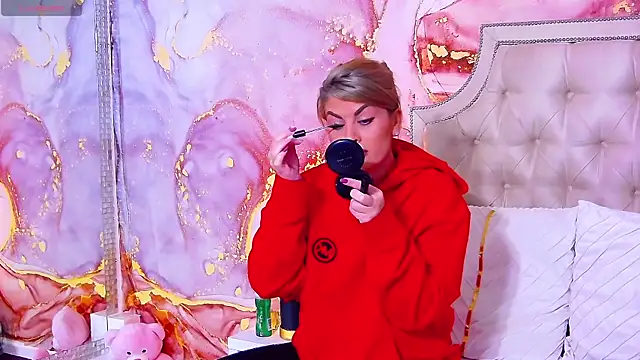 Snapshot of SalmaRroze chatting on November 28, 2025, 6:02 am SalmaRroze online show from November 28, 2025, 6:02 am