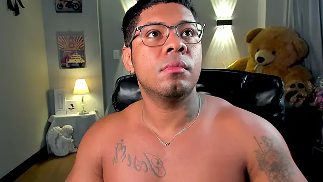 LEONHDZ online show from November 24, 2025, 5:29 am