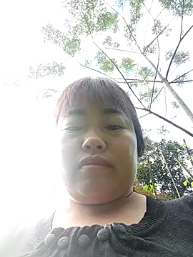 Rose-rose1234 online show from November 21, 2025, 8:02 am