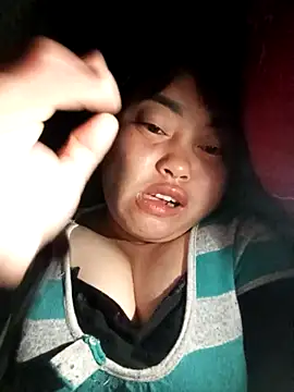 Rose-rose1234 online show from November 21, 2025, 8:41 pm