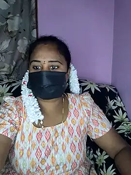 Snapshot of Tamil_devagi chatting on February 20, 2026, 5:04 am Tamil devagi online show from February 20, 2026, 5:04 am