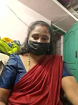 Snapshot of Tamil_devagi chatting on December 14, 2025, 9:53 pm Tamil devagi online show from December 14, 2025, 9:53 pm