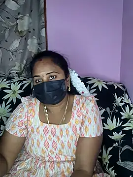 Snapshot of Tamil_devagi chatting on February 20, 2026, 6:26 am Tamil devagi online show from February 20, 2026, 6:26 am