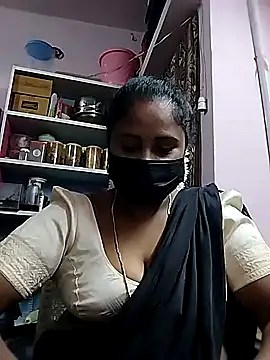 Snapshot of Tamil_devagi chatting on December 1, 2025, 8:53 pm Tamil devagi online show from December 1, 2025, 8:53 pm