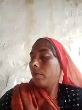 Snapshot of Xx_savita chatting on March 24, 2026, 1:05 am Xx savita online show from March 24, 2026, 1:05 am