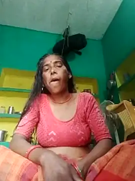 Snapshot of Xx_savita chatting on March 7, 2026, 12:10 pm Xx savita online show from March 7, 2026, 12:10 pm