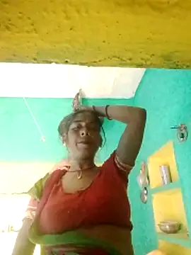 Snapshot of Xx_savita chatting on March 6, 2026, 11:05 am Xx savita online show from March 6, 2026, 11:05 am