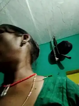 Snapshot of Xx_savita chatting on April 17, 2026, 5:05 pm Xx savita online show from April 17, 2026, 5:05 pm