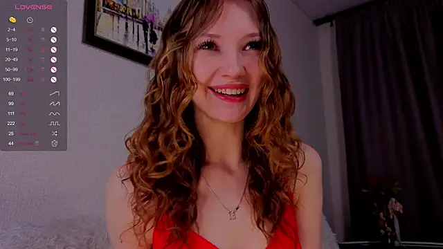 Snapshot of Alisavine chatting on May 2, 2026, 7:30 pm Alisavine online show from May 2, 2026, 7:30 pm