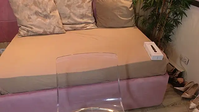 SpicyCarlaXX online show from March 12, 2026, 5:28 pm