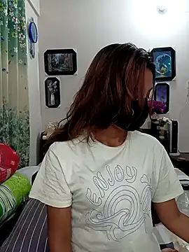 Snapshot of Sexy-Jara1 chatting on February 23, 2026, 2:06 pm Sexy-Jara1 online show from February 23, 2026, 2:06 pm