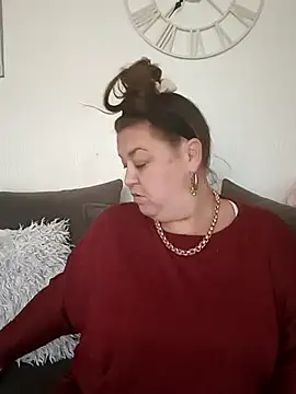 Nova-WiseX online show from December 2, 2025, 11:34 am