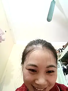 Snapshot of Moon-night222 chatting on December 1, 2025, 8:59 am Moon-night222 online show from December 1, 2025, 8:59 am