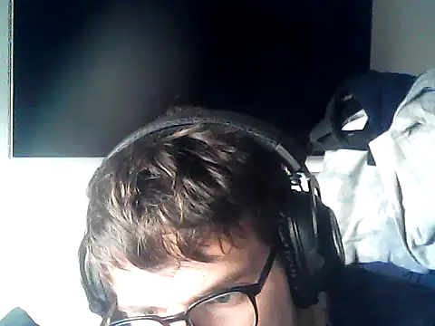 DesertedMonoxide online show from May 14, 2026, 4:04 pm