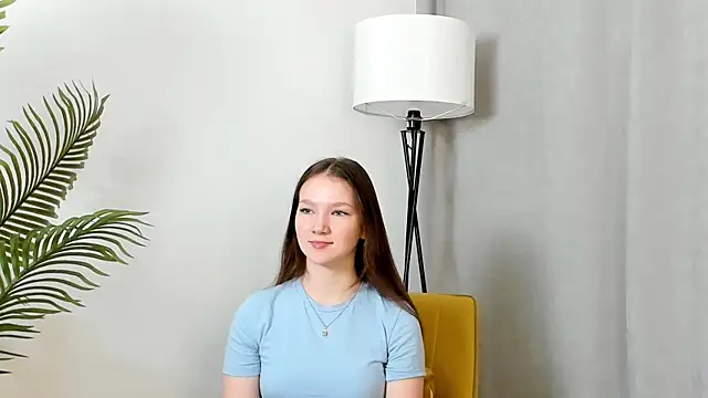 Snapshot of MelvinaEbner chatting on November 18, 2025, 7:11 am MelvinaEbner online show from November 18, 2025, 7:11 am