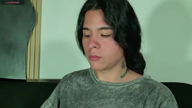 Angel-umbra online show from January 18, 2026, 10:07 am