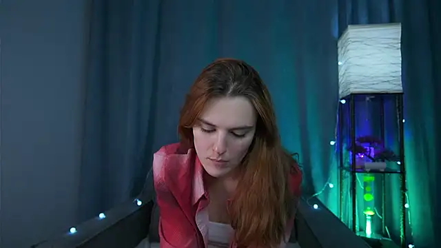 foxy cute4you online show from December 21, 2025, 8:20 pm