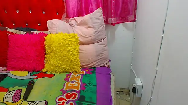 melanin lizzy online show from April 14, 2026, 8:47 pm