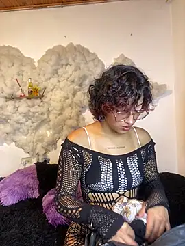 LilithMonette online show from January 6, 2026, 10:47 pm