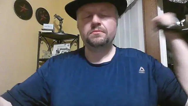 Snapshot of TheOneDonShaun chatting on November 20, 2025, 7:20 am TheOneDonShaun online show from November 20, 2025, 7:20 am