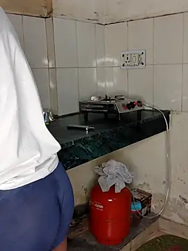 Zinexraj online show from February 26, 2026, 1:16 am