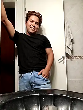 Oliver Bach online show from November 17, 2025, 10:25 pm