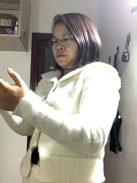 Yes-Baby-A online show from November 30, 2025, 12:50 pm