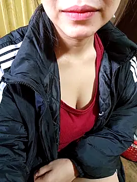 Xiu-L online show from November 21, 2025, 3:27 am