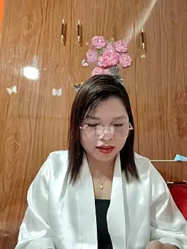 Snapshot of Cover-baa chatting on February 24, 2026, 3:07 am Cover-baa online show from February 24, 2026, 3:07 am